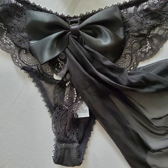 BRIDE| Bow And Veil Lace Panty - Picture 3 of 5